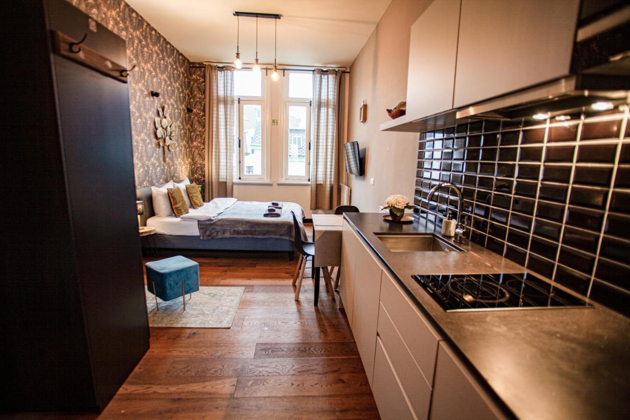 Luxury Suites Historic Center By Rikas Hotels Anvers Dış mekan fotoğraf