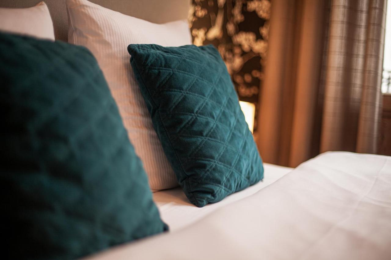 Luxury Suites Historic Center By Rikas Hotels Anvers Dış mekan fotoğraf